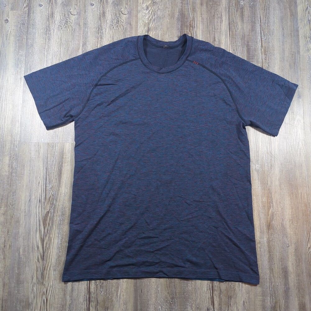 Lululemon Metal Vent Tech T Shirt Mens XL Blue Short Sleeve Athletic Active Gym